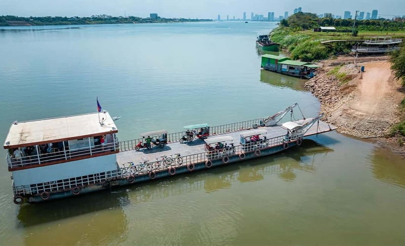 Phnom Penh City & Silk Island Full Day Tour by Tuk Tuk - The three-hour break before Silk Island