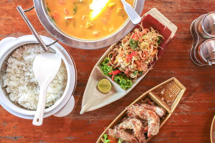 Phnom Penh: Culinary Underground Local Food Tuk-Tuk Tour - Why this Phnom Penh food tour works