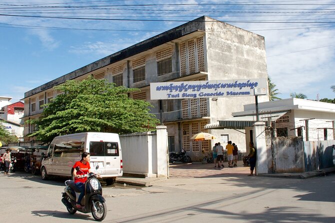 Phnom Penh Full Day Private Tour By Tuk Tuk or Taxi Car - What this Phnom Penh day tour is really about