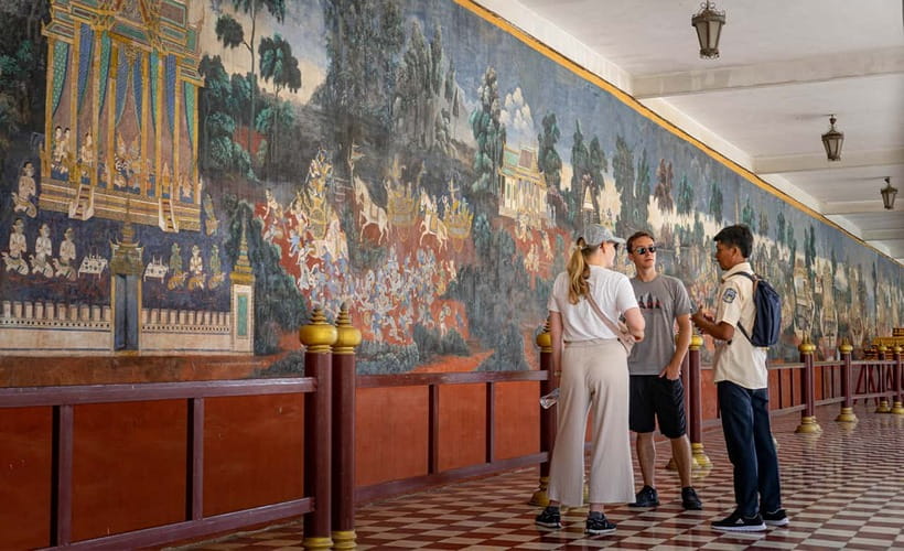 Phnom Penh Historical Sites Tour by Tuk Tuk - Pickup, timing, and comfort