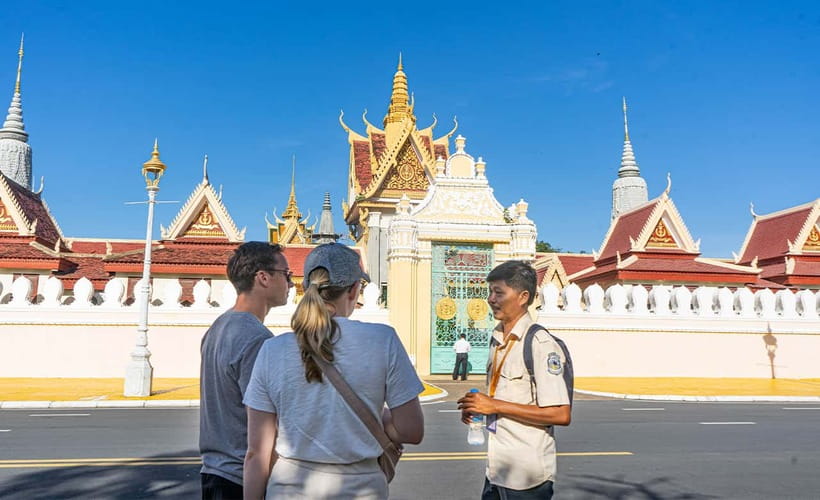 Phnom Penh Historical Sites Tour by Tuk Tuk - Who will enjoy this tour most