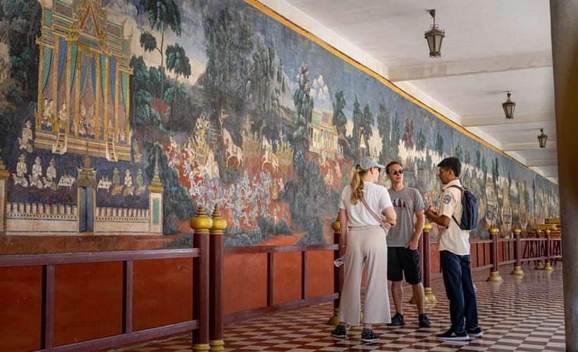 Phnom Penh Historical Sites Tour by Tuk Tuk - The Royal Palace and Silver Pagoda