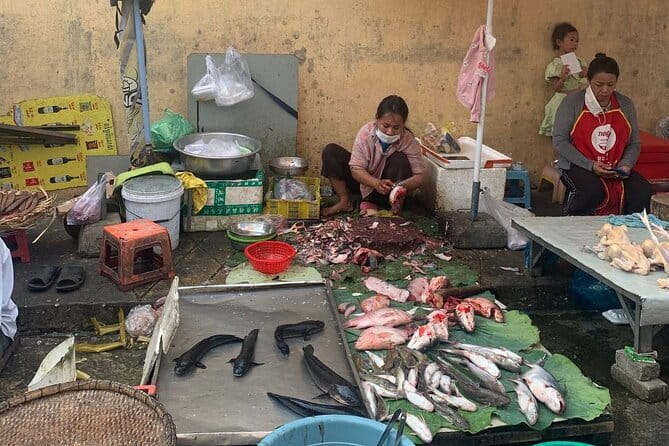 Phnom Penh Morning Breakfast, Market and Art Tour by Tuktuk - Coffee and Traditional Details at Café Chiet