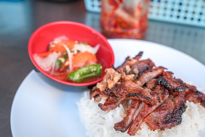 Phnom Penh Morning Market & Food Tour by Tuktuk - Includes All Food & Drinks! - Why a morning food tour works well in Phnom Penh
