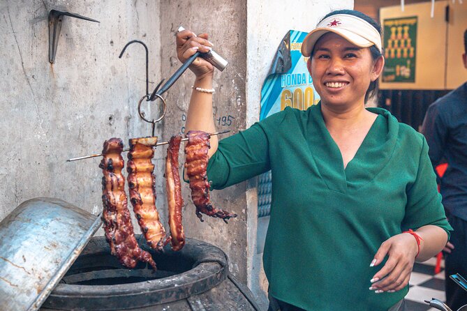 Phnom Penh’s Culinary Underground: Local Food Tour by Tuk-tuk - Why this Phnom Penh food tour is different