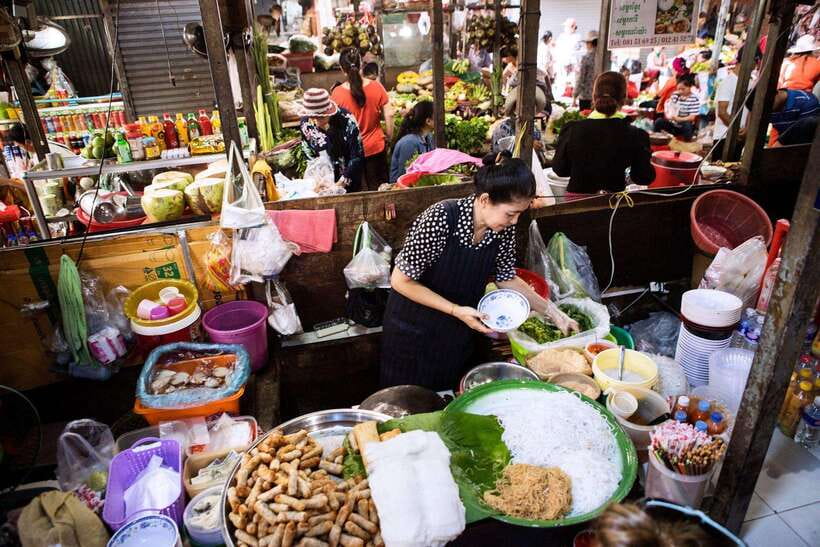 Phnom Penh's Ultimate Street Food Tour by Tuk Tuk - Phsar Kandal: beer, snacks, and the city in motion