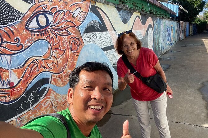 Phnom Penh: Silk Island Sunset Tour by Tuk Tuk - Temples, farms, and the everyday island