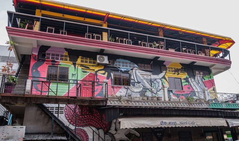 Phnom Penh: Street Art & Food Tour by Tuk-Tuk - Is $35 a fair price?