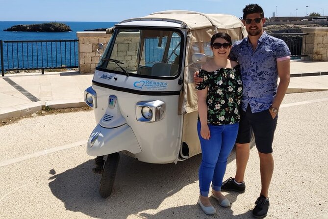 Polignano a Mare: Vintage Private Tour in TukTuk - Grotta Azzurra from above