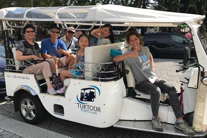 Porto Full Day Private Tour with Tuk Tuk and Lunch - What the eight-hour schedule really means