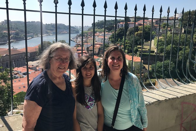 Porto Full Day Private Tour with Tuk Tuk and Lunch - Serra do Pilar gives you the best wide view