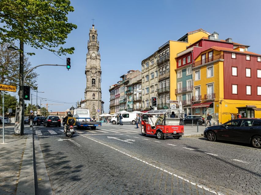 Porto: Guided Tour by Tuk-Tuk & Optional Douro River Cruise - From São Bento to Porto Cathedral