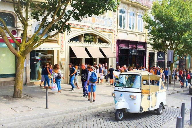 Porto Guided Tour to the Historical Center on a Tuk Tuk - Why a tuk tuk works well in Porto