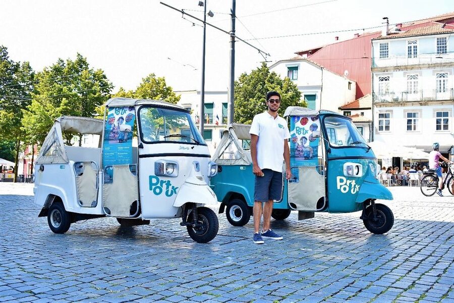 Porto: Guided Tuk Tuk Tour - Port wine at Mosteiro da Serra do Pilar