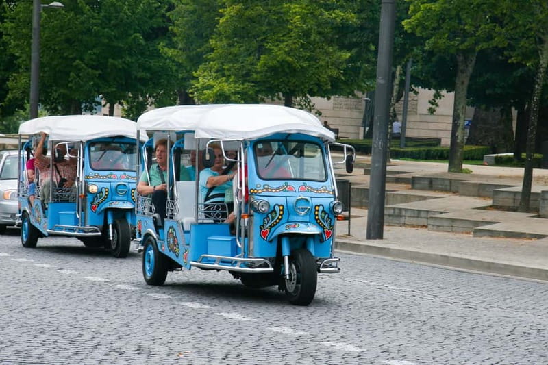 Porto: Historic Center Tuk-Tuk Tour - Narrow streets and a closer look at Porto