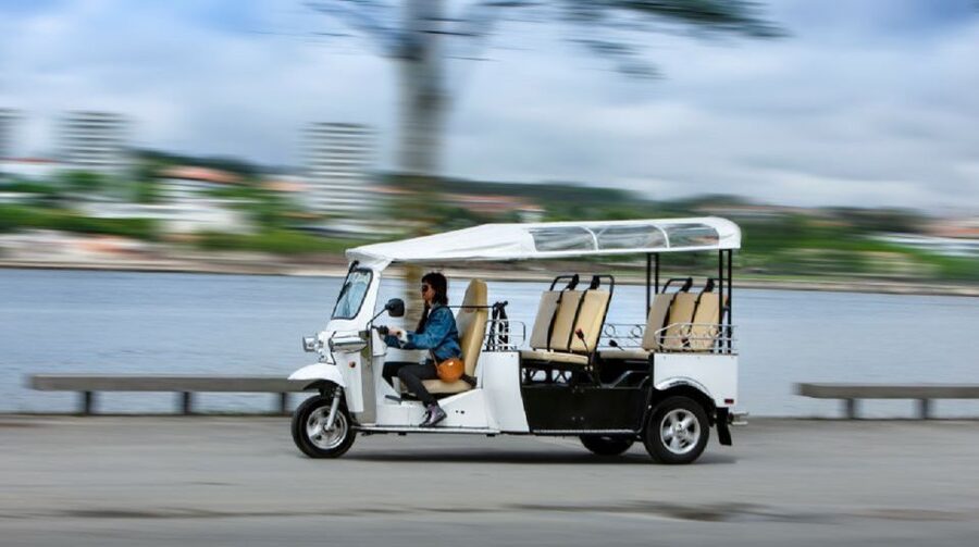 Porto: Private Sightseeing Tour by Electric Tuk Tuk - Ribeira and the Douro side of Porto