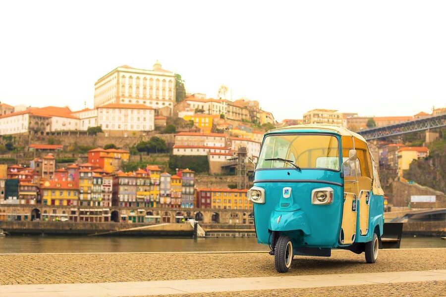 Porto: Private Tuk-Tuk Tour with Short Walks and Wine - Along the Douro toward the Atlantic
