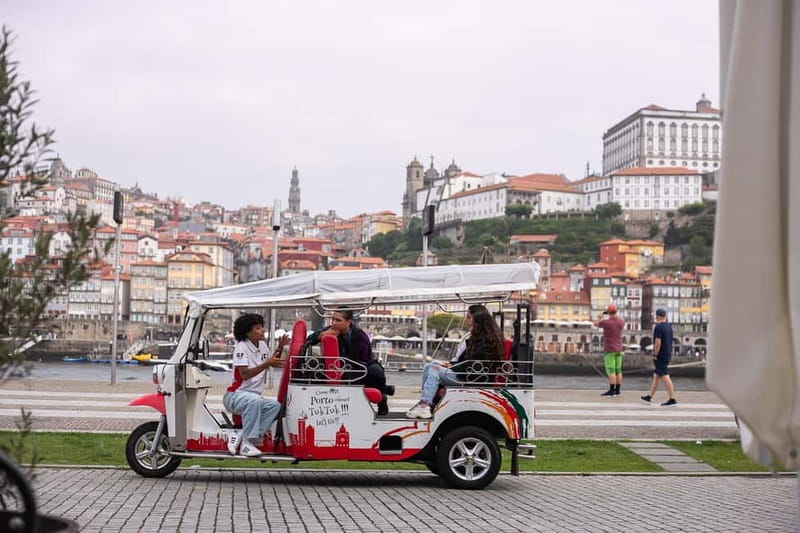 Porto Tour: One tour, a thousand stories by tuk tuk - 3 hours - How the flexible route works