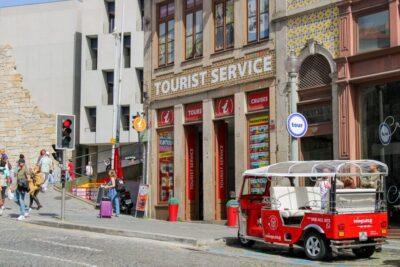 Tuk-Tuk Tour, Douro River Cruise, and Wine Tasting