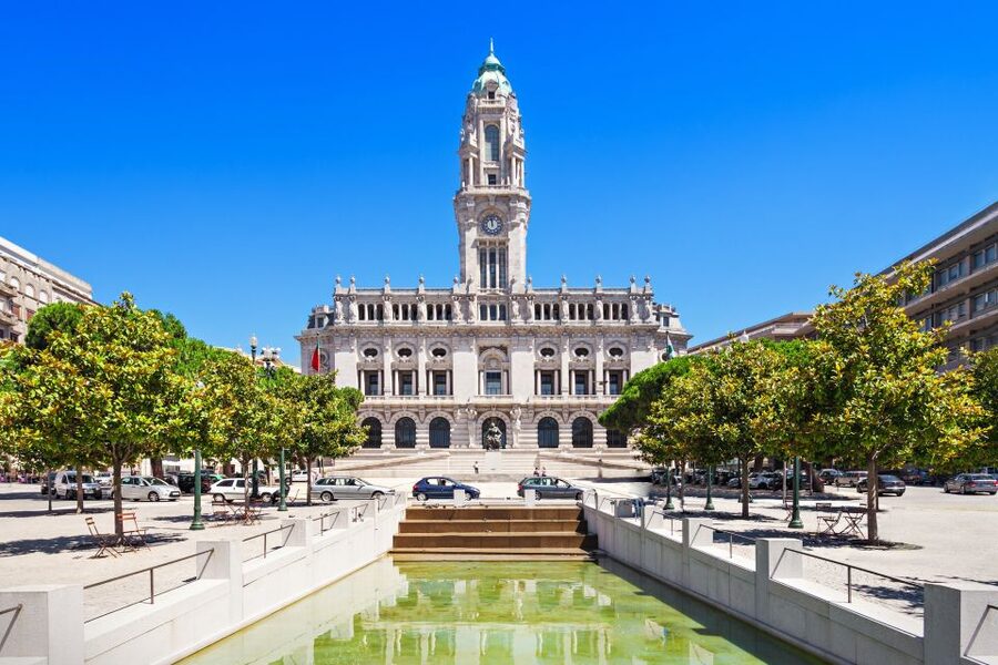 Porto: Tuk-Tuk Tour, Douro River Cruise, and Wine Tasting - Guide quality makes the biggest difference