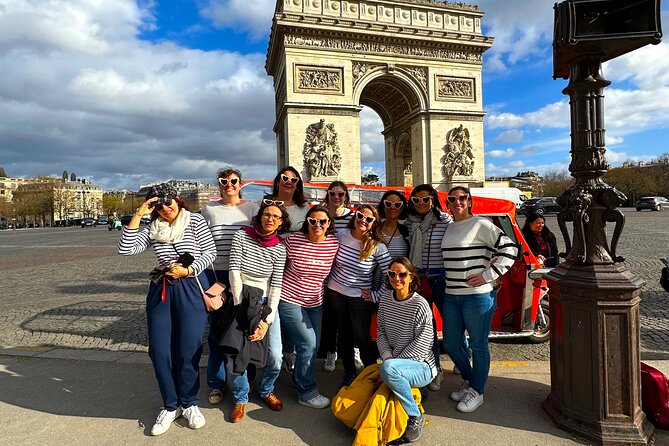 Premium private tour of Paris in an Electric TukTuk (4 hours) - Notre-Dame and Île de la Cité