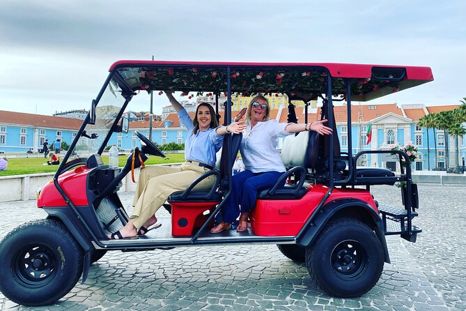 Private 1H30 Tuk Tuk Tour in Lisbon City - São Vicente de Fora and the royal connection