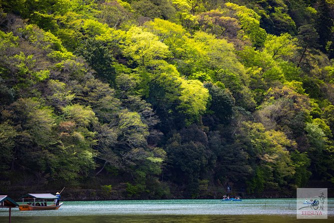 Private 3-hour Kyoto Arashiyama Rickshaw Tour - Seiryoji and Hokyo-in: Stories Behind the Scenery
