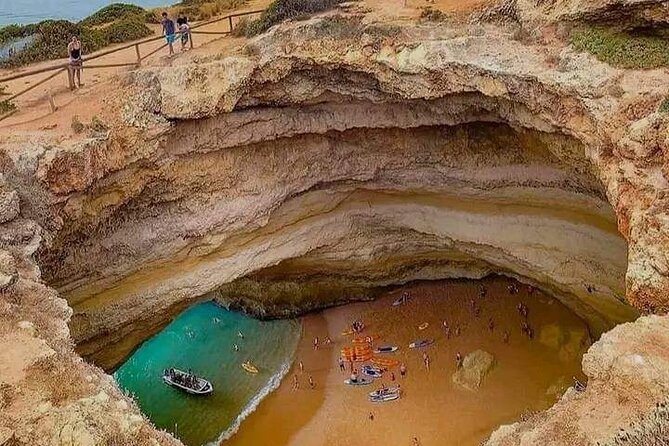 Private Albufeira Tuk Tuk Guided Tour - Pau da Bandeira Viewpoint over the old city