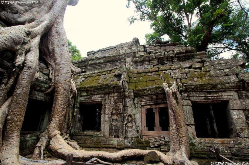 Private Angkor Sunrise, Guide Breakfast and Tuktuk included - What the $24 price really covers