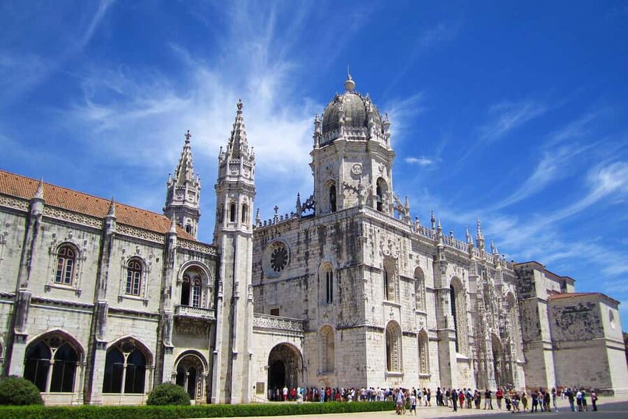 Private Belém Tuk Tuk Tour: Lisbon’s Historic Highlights . - Monument of the Discoveries and royal carriages