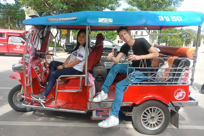 Private Chiang Mai Old City Half Day Tuk Tuk Tour - A practical four-hour introduction to Chiang Mai