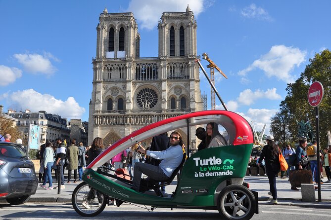 Private City-Tour by rickshaw bike in Paris: The "Saint-Germain" - Starting at Fontaine Saint-Michel