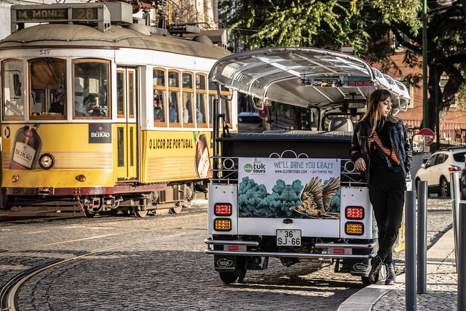Private Eco Tuk Tuk Tour through the Heart of the City - Lisbon Cathedral and the first look at Alfama