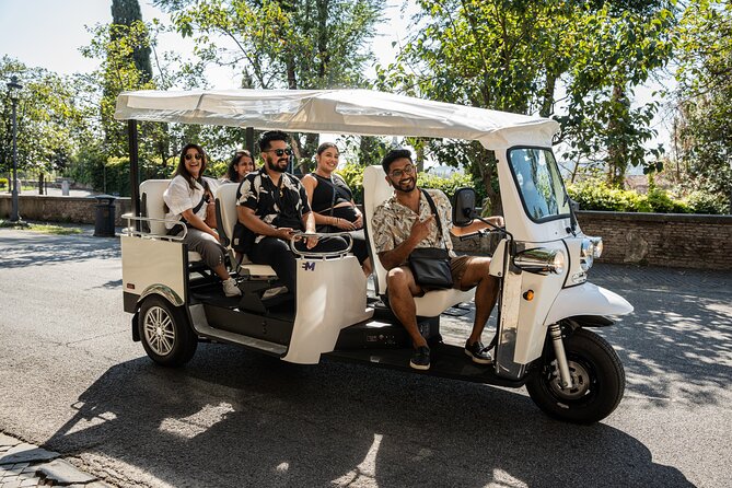 Private Electric Tuktuk Tour of Rome with Prosecco and Pickup - Orange Garden and the Pyramid of Cestius