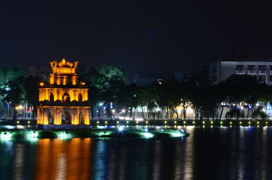 Private Evening Cyclo Tour with Water Puppet Show - A glimpse of Sofitel Legend Metropole Hanoi