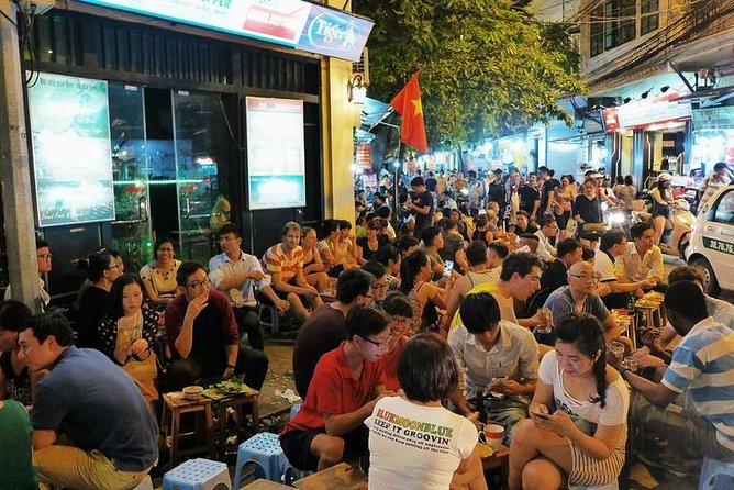 Private Evening Walking Tour - Cyclo & Water Puppet Show in Hanoi Old Quarter - Why this three-and-a-half-hour evening works well