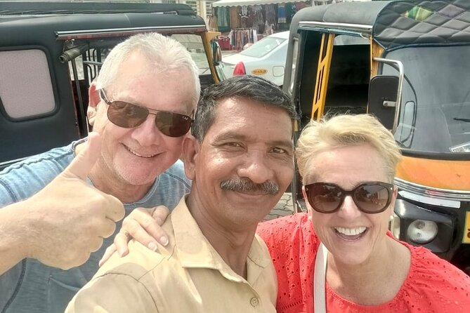 Private Guided Kochi Tuk-Tuk Tours - Dutch Cemetery and St. Francis Church