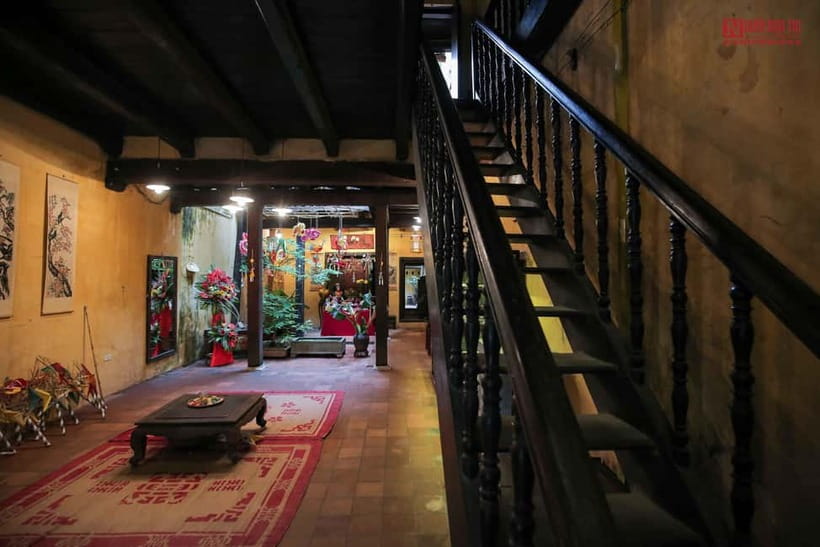 Private Half-Day Hanoi City Tour with Cyclo and Train street - What the Private Format Adds