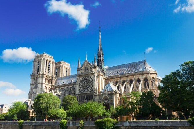 Private Highlights of Paris Tuk-Tuk Experience - Paris shopping squares and grand city spaces