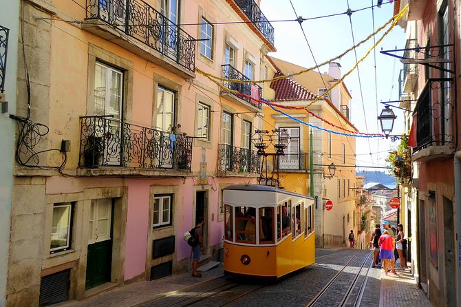 Private Lisbon & Belém 4-Hours Tuk Tuk Tour with pickup - Starting near Rua da Madalena