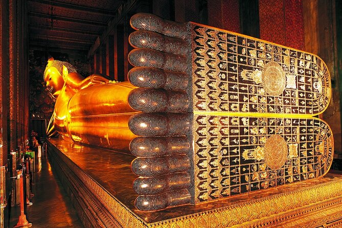 Private Mysterious Bangkok & Grand Palace, Tuk Tuk, Boat & Lunch - Khlong Bang Luang Artist House by long-tail boat