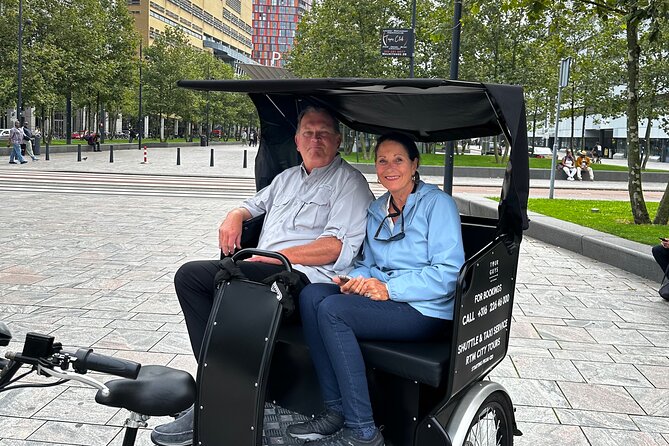 Private Pedicab/Rickshaw Tour of Rotterdam With a Local Guide - City Hall, one of the center’s survivors