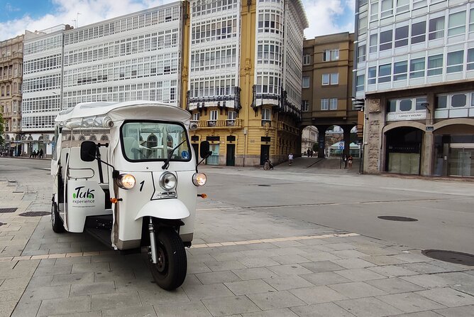 Private PREMIUM Tour EN Tuk tuk A Coruña - María Pita Square and the glass-fronted harbor