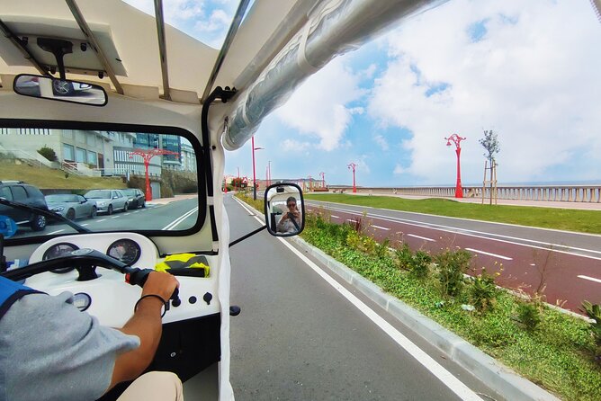 Private PREMIUM Tour EN Tuk tuk A Coruña - The Tower of Hercules, the tour’s key stop