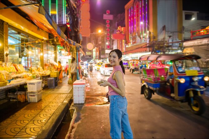 Private Tour : Bangkok Night Private Tuk Tuk Tour and Street food - Pak Khlong Talad adds color and local trade