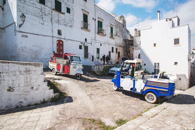 Private tour by Tuk Tuk of the Ostuni medieval quarter. - Starting at Piazza della Libertà at 11:00