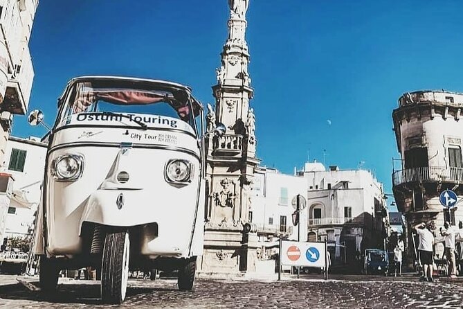 Private tour by Tuk Tuk of the Ostuni medieval quarter. - The Ostuni Palace terrace has the strongest view