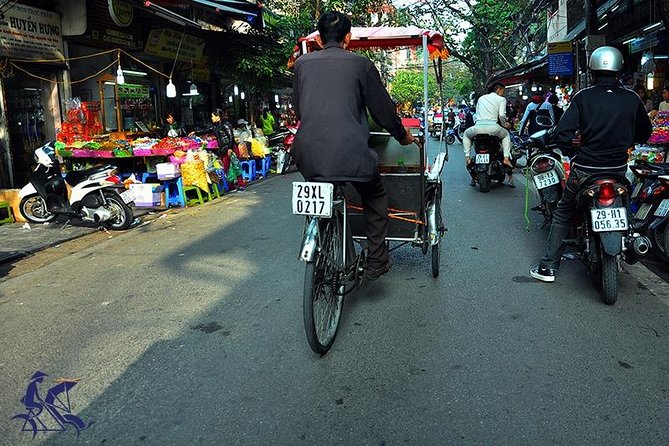 Private tour - Hanoi old quarter cyclo tour (2 hours) - Key points at a glance