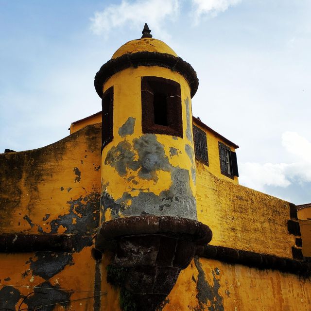 Private Tour:Historical Old Town 1-Hour Tour by Tuk Tuk - What you can realistically see in 60 minutes