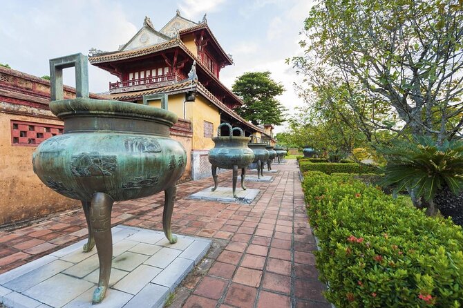 Private Tour: Hue Imperial City and Tinh Tam Lake by Cyclo - Key points at a glance